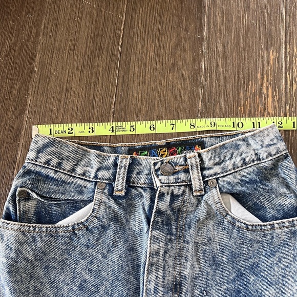 Vintage 80s 90s SASSON Acid Wash High Waist Denim Jeans with BOWS - Picture 6 of 6